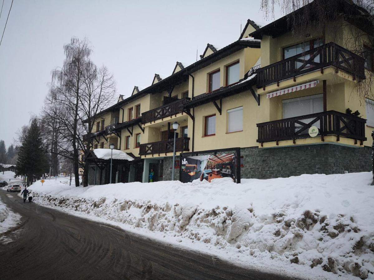 Apartman Sedmicka Horec 多纳瓦利 外观 照片